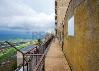 Balcone - Casa indipendente Corso Sicilia
 
23, Enna - foto 39