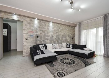 Soggiorno - Trilocale Via Pietra Dell'Ova
 
374, Tremestieri Etneo - foto 1