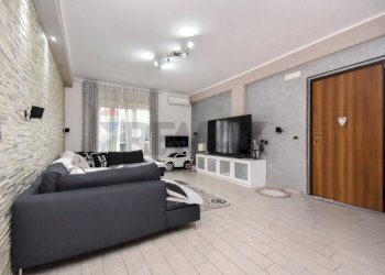 Soggiorno - Trilocale Via Pietra Dell'Ova
 
374, Tremestieri Etneo - foto 8