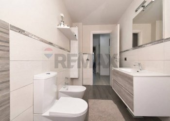 Bagno - Trilocale Via Pietra Dell'Ova
 
374, Tremestieri Etneo - foto 14