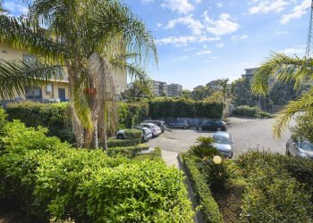 Giardino - Trilocale Via Pietra Dell'Ova
 
374, Tremestieri Etneo - foto 18