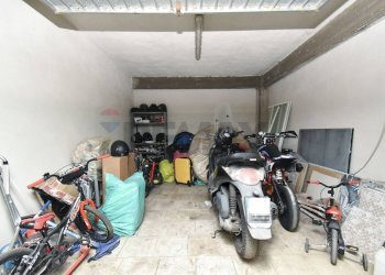 Parcheggio - Trilocale Via Pietra Dell'Ova
 
374, Tremestieri Etneo - foto 27