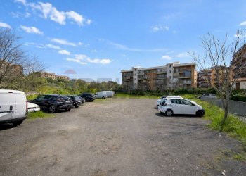 Edificio all\'aperto - Trilocale Via Pietra Dell'Ova
 
374, Tremestieri Etneo - foto 31