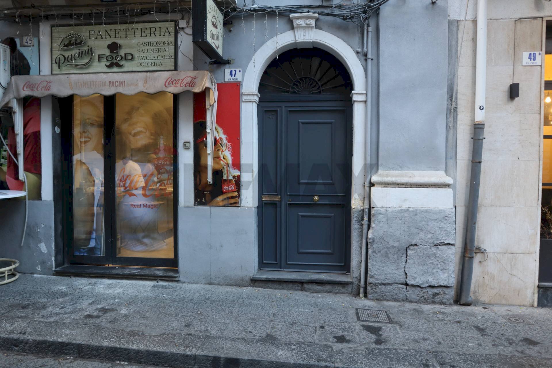 Edificio all\'aperto - Trilocale Via Pacini
 
47, Catania - foto 2