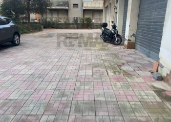 Edificio all\'aperto - Warehouse via tarda
 
3/a, Acireale - photo 4