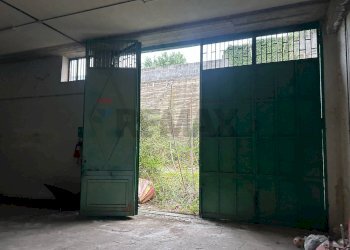 Stanza vuota - Magazzino Via Don Bosco
 
54, Gravina di Catania - foto 8