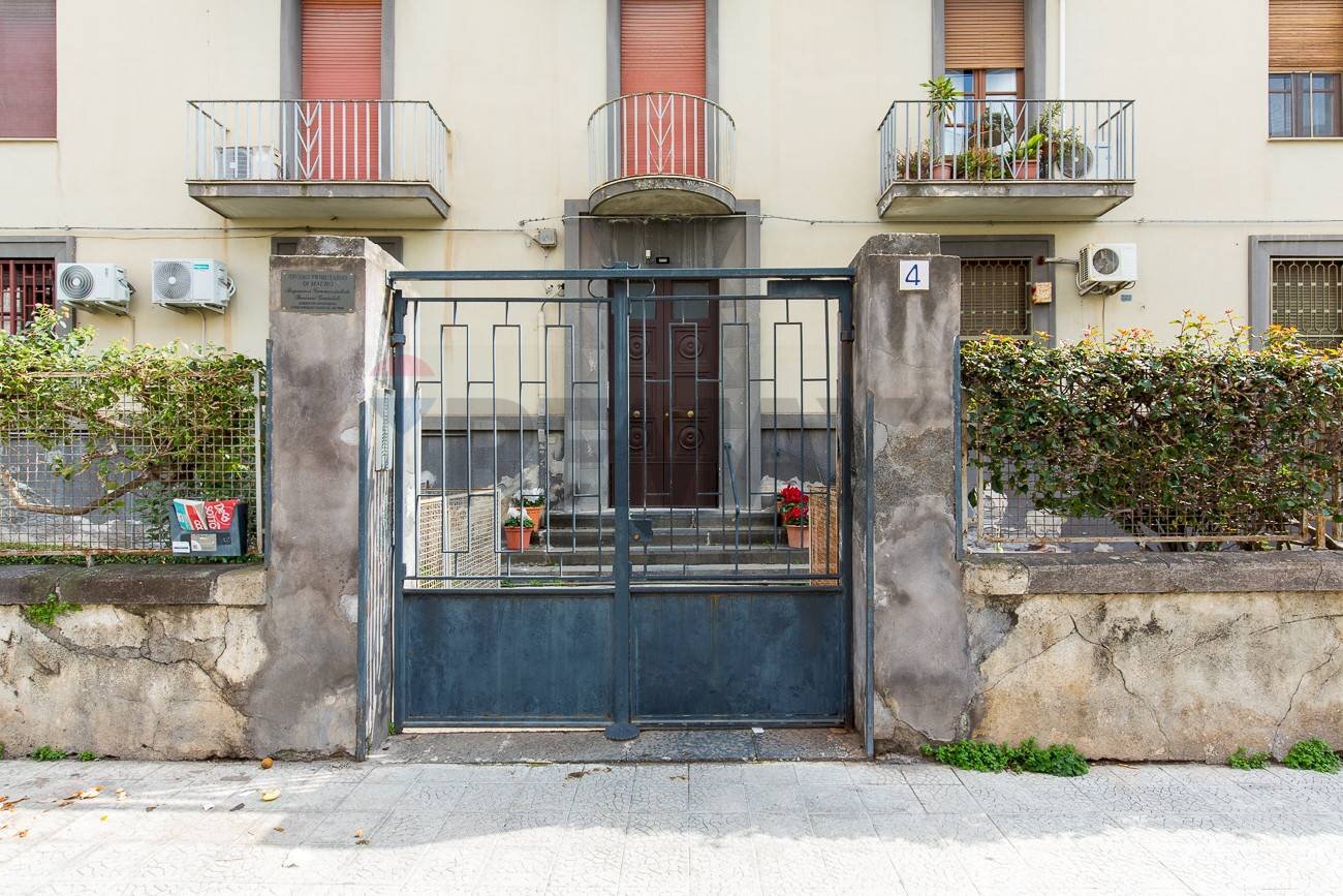 Edificio all\'aperto - Appartamento via pierluigi deodato
 
4, Catania - foto 1