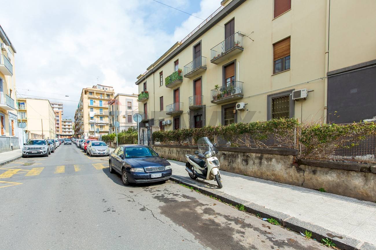 Edificio all\'aperto - Appartamento via pierluigi deodato
 
4, Catania - foto 2