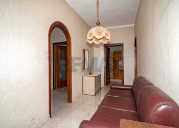 Soggiorno - Quadrilocale Via Salvatore Salomone Marino
 
41, Catania - foto 10