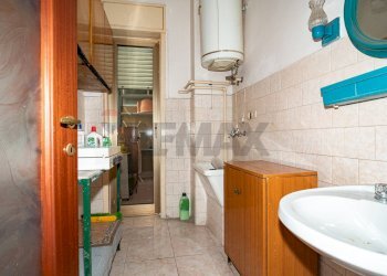 Bagno - Quadrilocale Via Salvatore Salomone Marino
 
41, Catania - foto 20