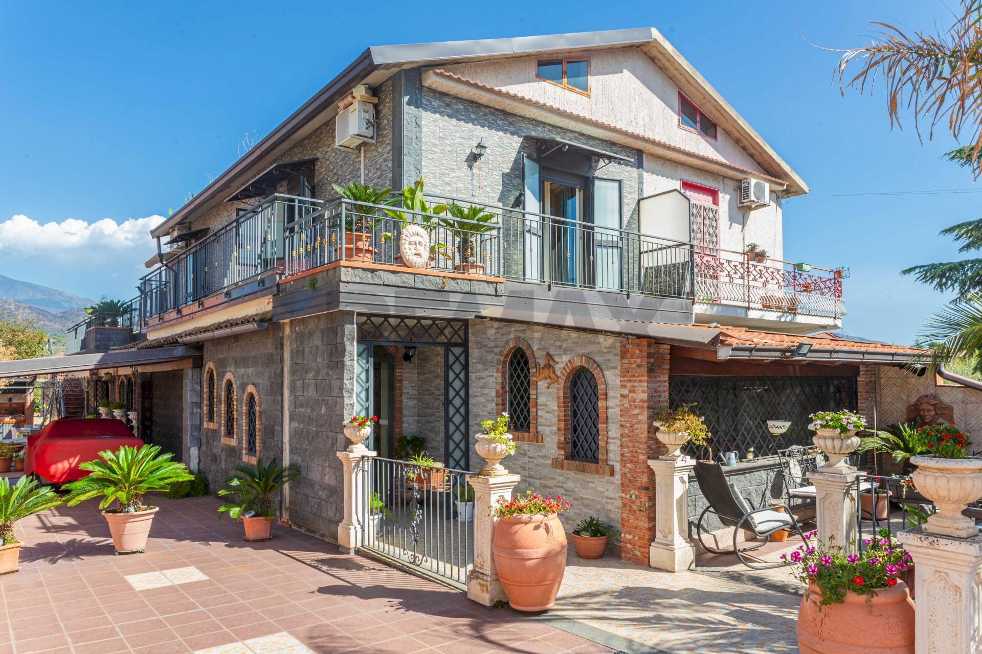 Casa all\'aperto - Villa a Schiera Via Andrea Mantegna
 
19, Belpasso - foto 1