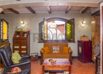 Soggiorno - Villa a Schiera Via Andrea Mantegna
 
19, Belpasso - foto 33