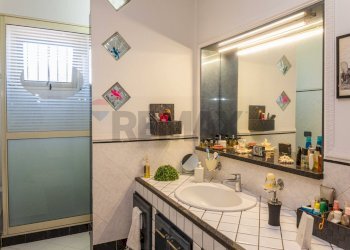 Bagno - Villa a Schiera Via Andrea Mantegna
 
19, Belpasso - foto 37