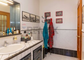 Bagno - Villa a Schiera Via Andrea Mantegna
 
19, Belpasso - foto 38