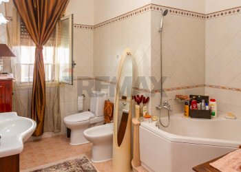 Bagno - Villa a Schiera Via Andrea Mantegna
 
19, Belpasso - foto 49