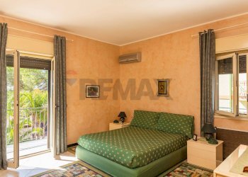 Camera / camera da letto - Villa a Schiera Via Andrea Mantegna
 
19, Belpasso - foto 51