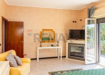 Soggiorno - Villa a Schiera Via Andrea Mantegna
 
19, Belpasso - foto 53