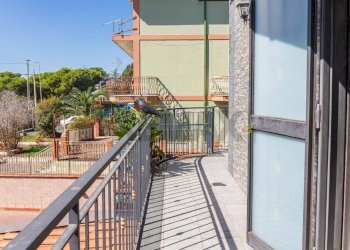 Balcone - Villa a Schiera Via Andrea Mantegna
 
19, Belpasso - foto 54