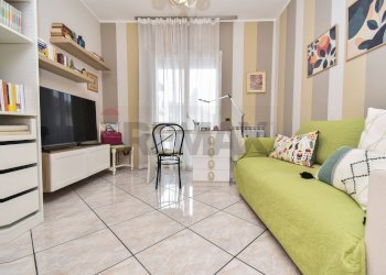 Soggiorno - Villa Via Luigi Capuana
 
10, Aci Sant'Antonio - foto 11