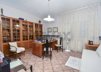 Sala da pranzo - Villa Via Luigi Capuana
 
10, Aci Sant'Antonio - foto 26