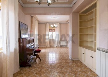 Hall / corridoio - Apartment Via Giuseppe Mazzini
 
6/B, Belpasso - photo 8
