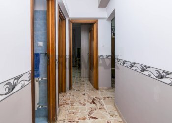 Hall / corridoio - Apartment Via Giuseppe Mazzini
 
6/B, Belpasso - photo 21