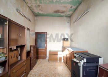 Ufficio - Independent house Via Plebiscito
 
35, Catania - photo 7