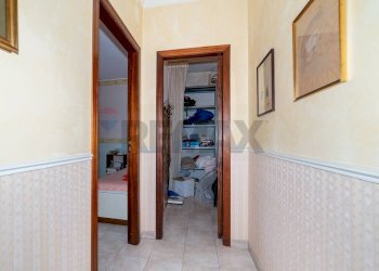 Hall / corridoio - Villa Bifamiliare Via Empedocle di Agrigento
 
5, Aci Sant'Antonio - foto 5