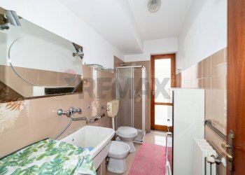 Bagno - Villa Bifamiliare Via Empedocle di Agrigento
 
5, Aci Sant'Antonio - foto 11