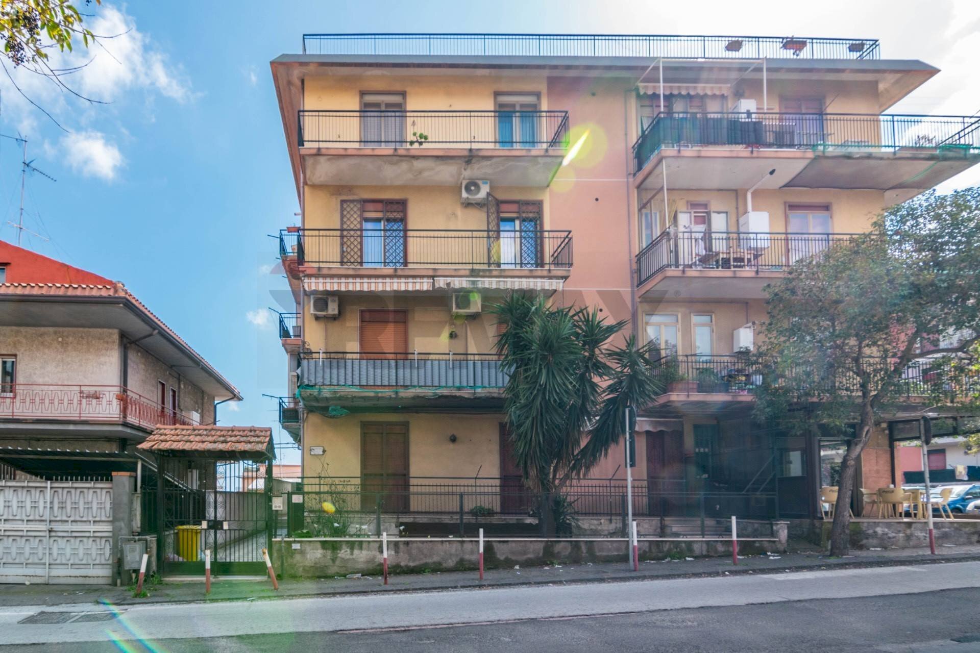 Edificio all\'aperto - Trilocale Via Nicola Coviello
 
9, Gravina di Catania - foto 3