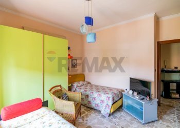 Camera / camera da letto - Trilocale Via Nicola Coviello
 
9, Gravina di Catania - foto 8