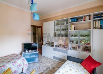 Soggiorno - Trilocale Via Nicola Coviello
 
9, Gravina di Catania - foto 9