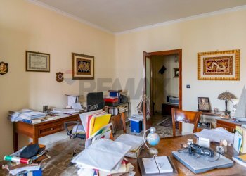 Ufficio - Trilocale Via Nicola Coviello
 
9, Gravina di Catania - foto 24