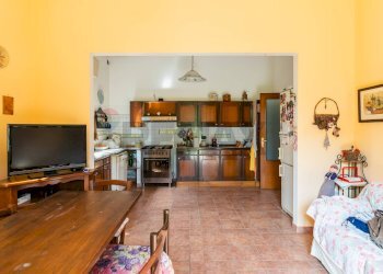 Sala da pranzo - Independent house Via San Matteo
 
46, Giarre - photo 10