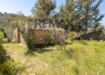 Giardino - Villa Contrada Uccelli
 
snc, Piazza Armerina - foto 24