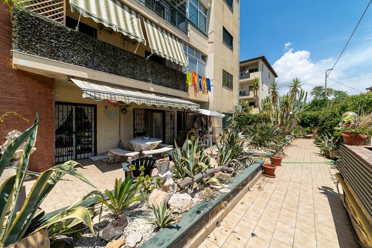 Terrazza - Appartamento Via Antonio Giuseppe Borgese
 
4, Catania - foto 1