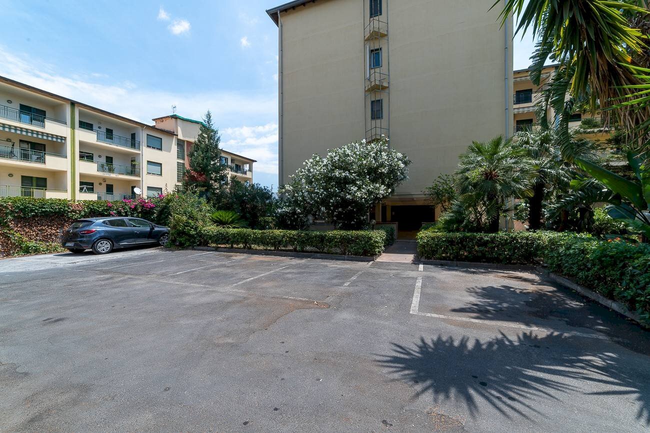 Edificio all\'aperto - Appartamento Via Antonio Giuseppe Borgese
 
4, Catania - foto 3