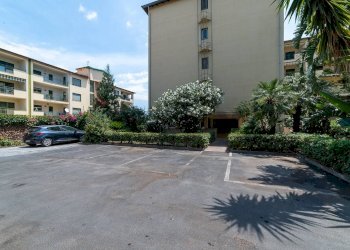 Edificio all\'aperto - Appartamento Via Antonio Giuseppe Borgese
 
4, Catania - foto 3