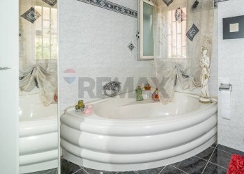 Bagno - Appartamento Via Antonio Giuseppe Borgese
 
4, Catania - foto 20