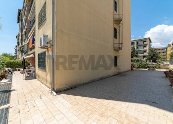 Edificio all\'aperto - Appartamento Via Antonio Giuseppe Borgese
 
4, Catania - foto 28