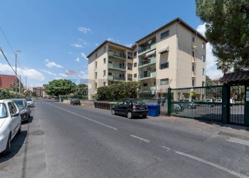 Edificio all\'aperto - Appartamento Via Antonio Giuseppe Borgese
 
4, Catania - foto 34