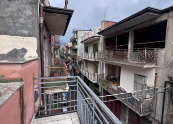 Balcone - Casa indipendente Via Rosolino Pilo
 
120, Paterno - foto 3