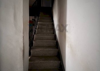 Scale - Casa indipendente Via Rosolino Pilo
 
120, Paterno - foto 18