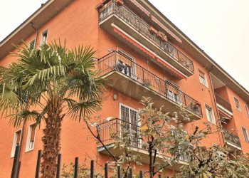 Edificio all\'aperto - Three-room apartment via 5 Giornate
 
18, Bollate - photo 1