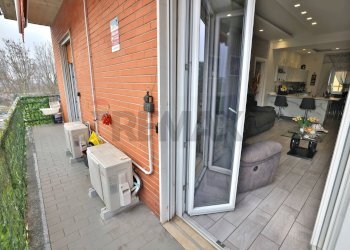 Balcone - Three-room apartment via 5 Giornate
 
18, Bollate - photo 7