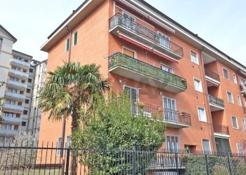 Edificio all\'aperto - Three-room apartment via 5 Giornate
 
18, Bollate - photo 19