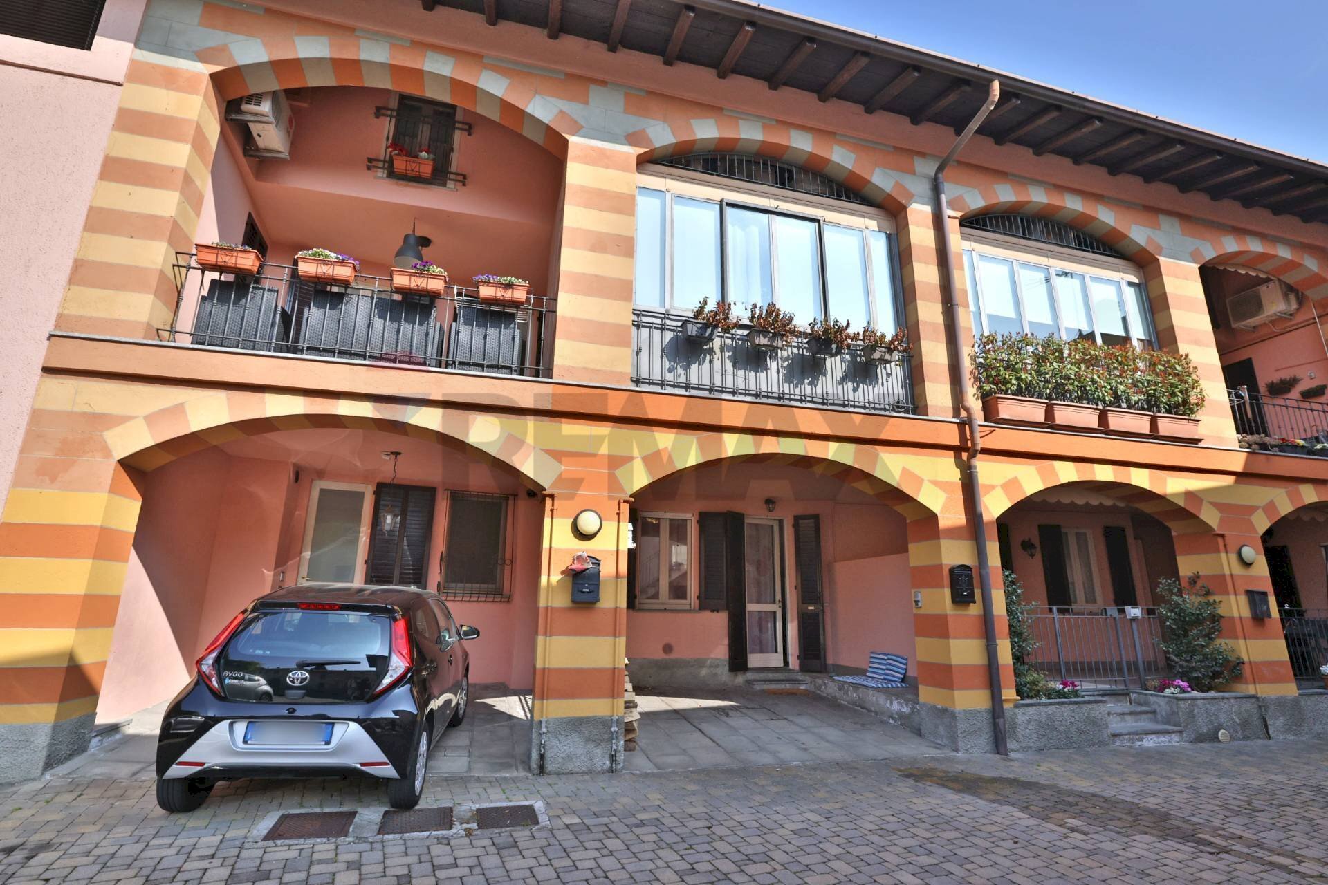 Casa all\'aperto - Semi-detached house via Roma
 
6, Longone al Segrino - photo 1