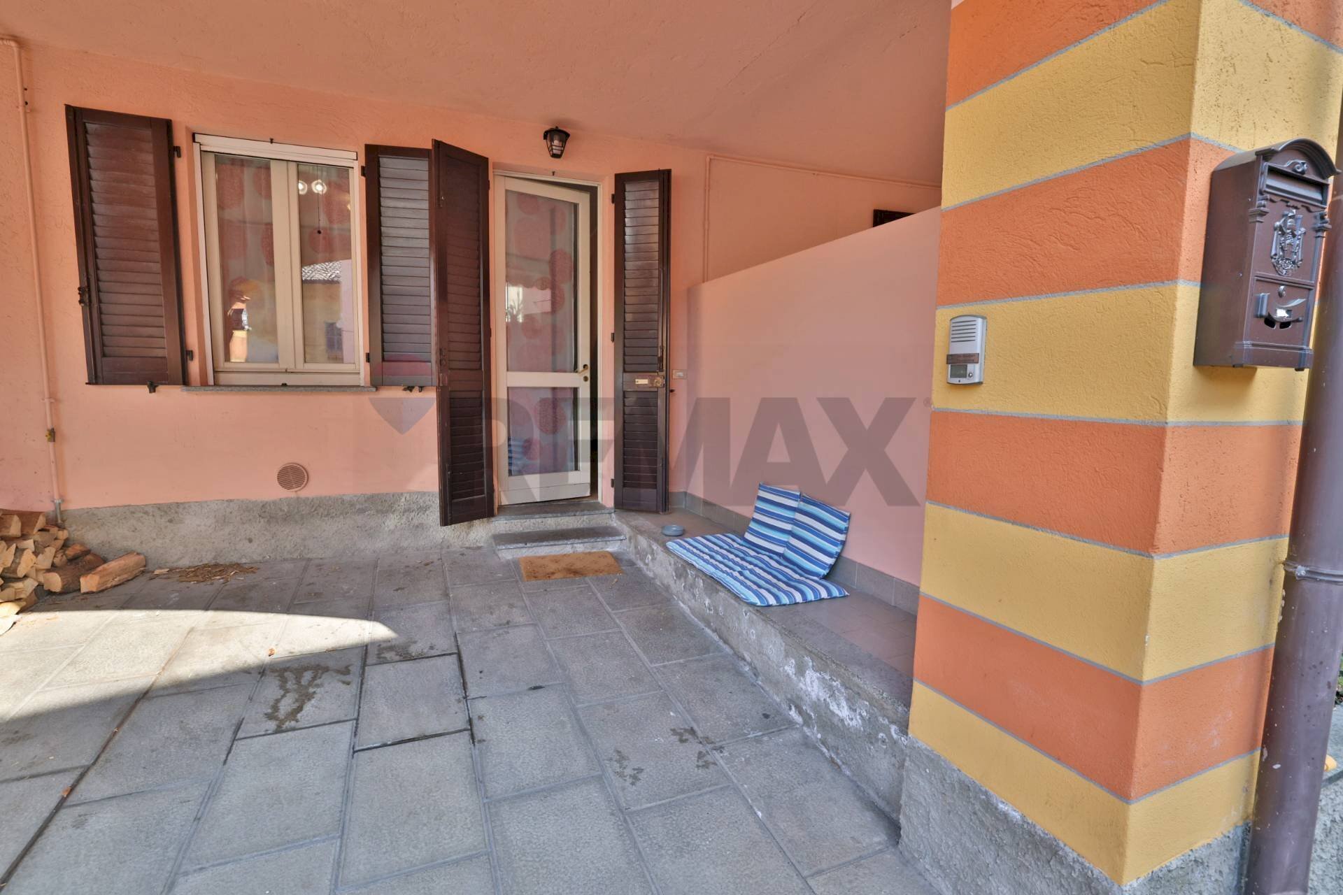 Terrazza - Semi-detached house via Roma
6, Longone al Segrino - photo 3
