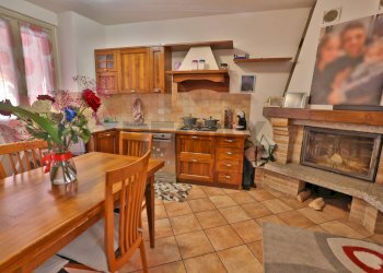 Cucina - Casa semi indipendente via Roma
 
6, Longone al Segrino - foto 4