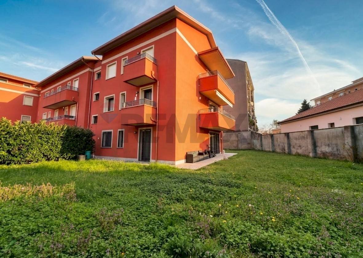 Edificio all\'aperto - Trilocale VIa G. Garibaldi
 
4, Nova Milanese - foto 1